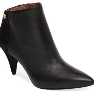 Louise et Cie Pointed Toe Black Leather & Cow Hair Heel Booties Size 7.5